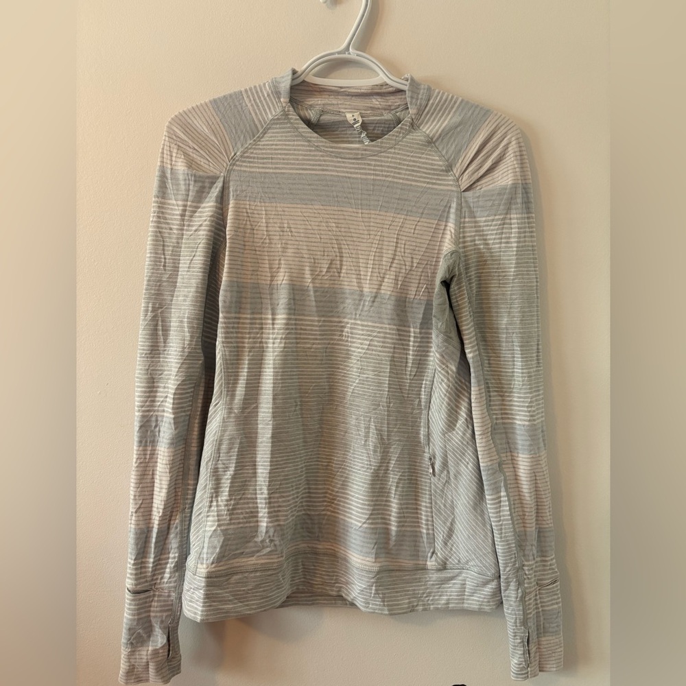 Lululemon Think Fast Long Sleeve Size 6 - Picture 8 of 10
